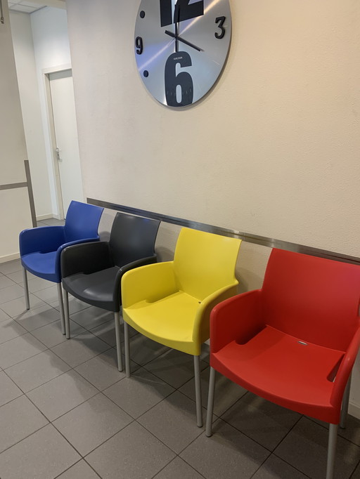 18 Pedrali Ice stoelen ** alleen ophalen **