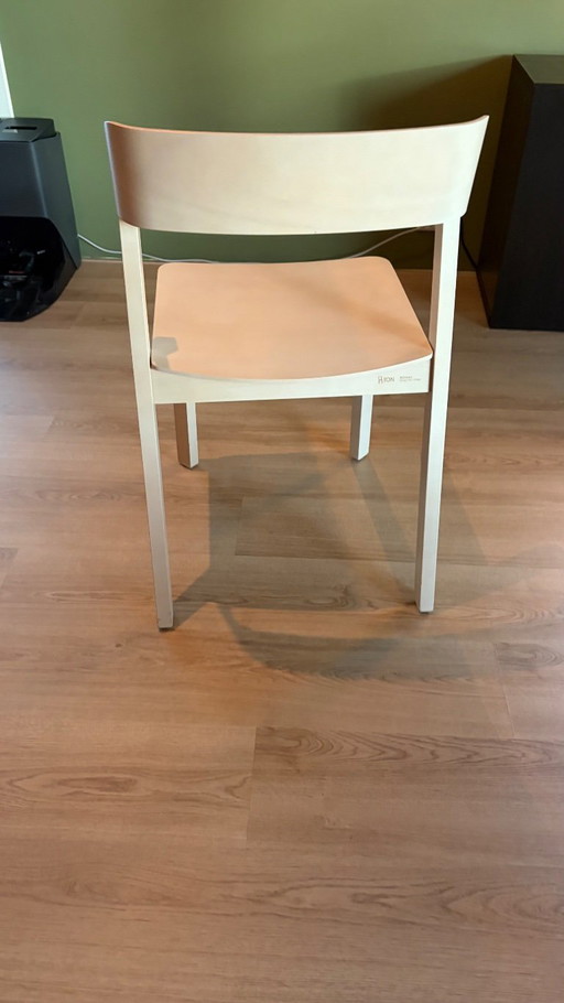 TON Merano eetkamerstoelen – set van 6 – design Alex Gufler – Wood (photo 2 of 5)