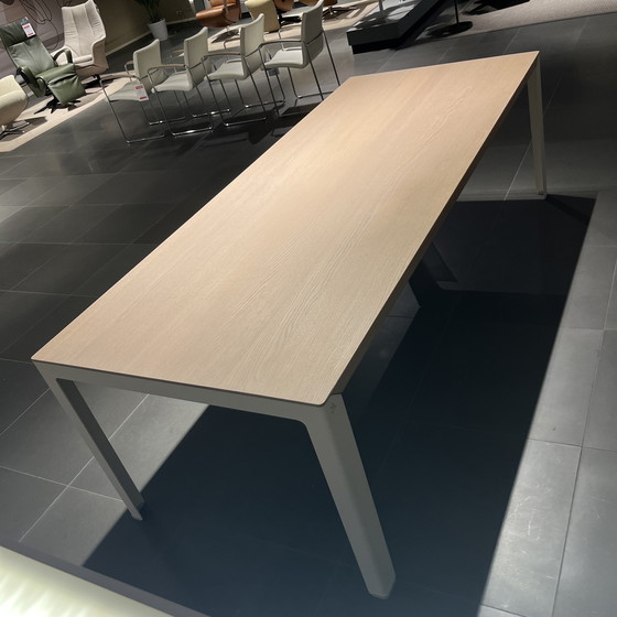 Image 1 of Table de salle à manger Leolux Kalia - 240x100