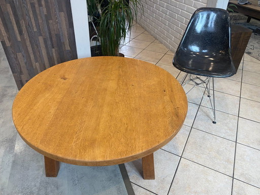 Round coffee table in solid oak, circa 1950