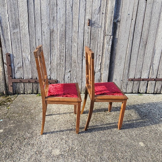 Image 1 of 2 chaises de salle à manger Art Déco - Chaises anciennes en noyer sculpté à la main - Années 1920