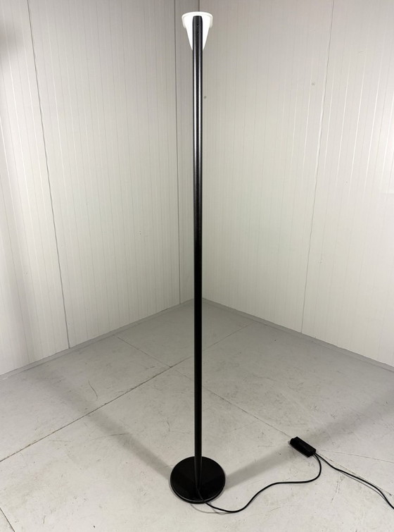 Image 1 of Arelux Milano minimalistische vloerlamp 1980’s