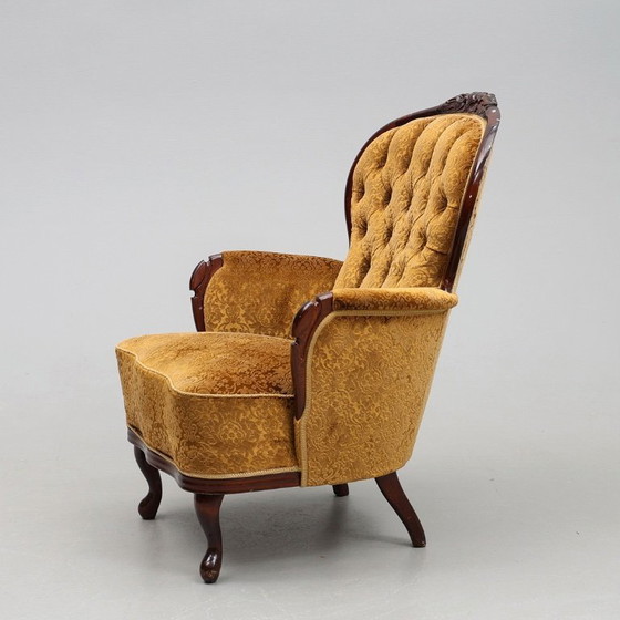 Image 1 of Bank en fauteuil in rococostijl — Pluche bekleding — 20e eeuw — Romantische salonset
