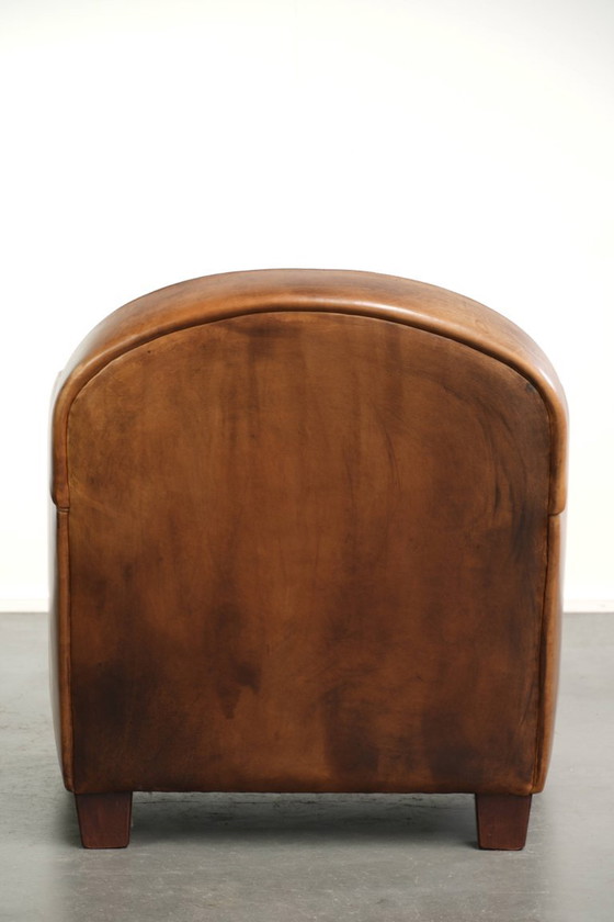Hermoso sillón de diseño de cuero de oveja con un diseño elegante y una gran apariencia – Sillones, Leather (photo 4 of 12)