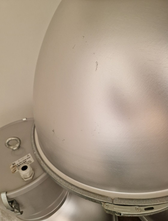 Image 1 of 6 grandes suspensions industrielles argentées