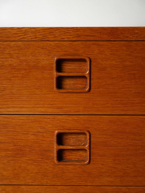 Image 1 of Buffet scandinave en chêne vintage avec tiroirs et portes