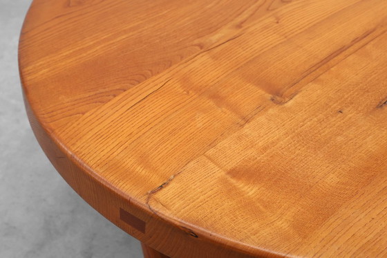 Image 1 of Mesa de centro Pierre Chapo, modelo T02M, en olmo macizo, Francia, 1976