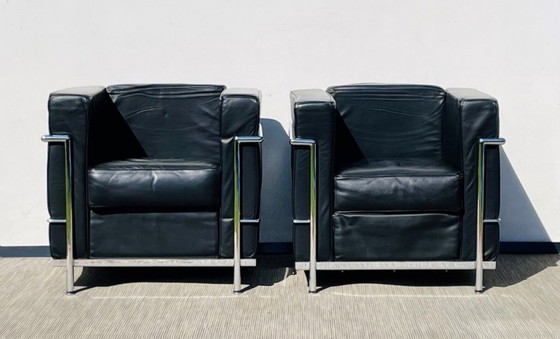 Image 1 of Paar Le Corbusier LC2-stijl fauteuils. Vintage