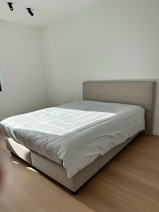 Sommier de luxe — 160x200