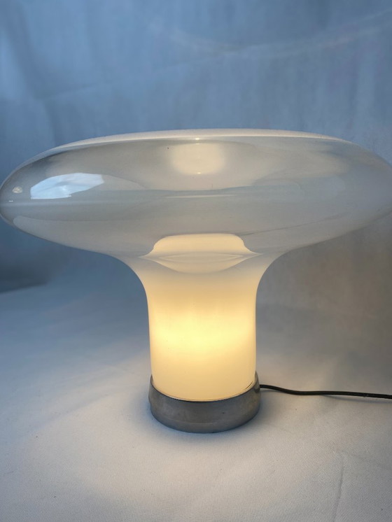 Image 1 of Artemide Lesbo Tischleuchte – Design von Angelo Mangiarotti