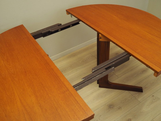 Image 1 of Mesa redonda de teca, diseño danés, años 70, producción: Dinamarca