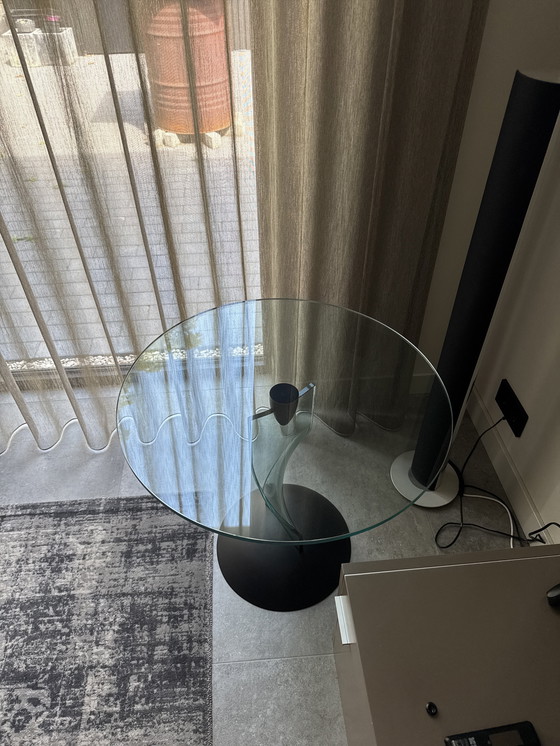 Image 1 of Glazen design tafeltje 