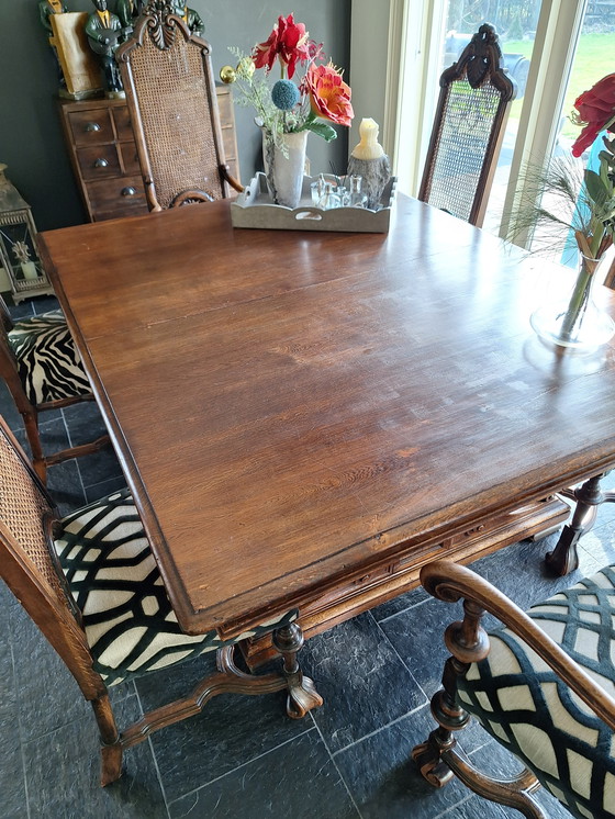 Image 1 of Antique table with 6 chairs in good condition
