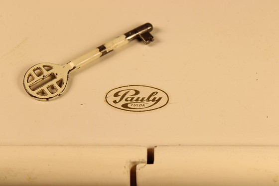 Image 1 of Pauly Fulda wall-mounted cabinet – Vintage Space Age medicine cabinet 1950s–70s, lockable