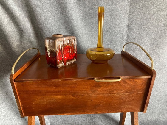 Image 1 of 1960 Vintage - Table de couture Armoire à couture Commode de couture Boîte à couture