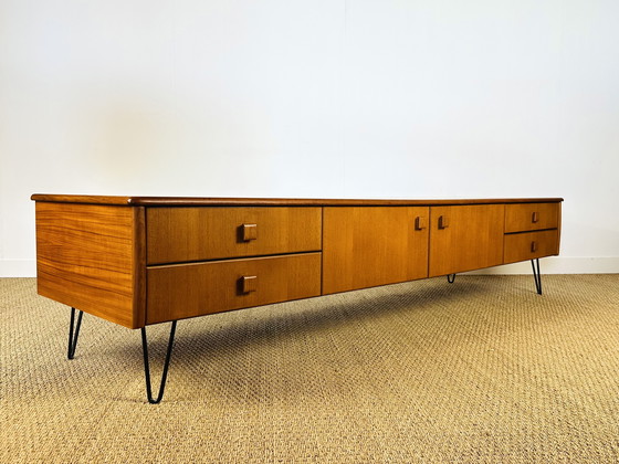 Image 1 of Scandinavisch dressoir van teakhout, 1960