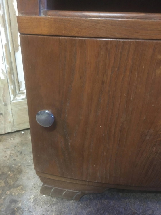 Table de chevet en chêne des années 1930/1940. – Tables de nuit, Vintage (photo 14 of 16)