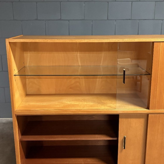 Credenza alta vintage – Bartels – anni '60 – Credenze alte, Glass, Wood (photo 14 of 17)