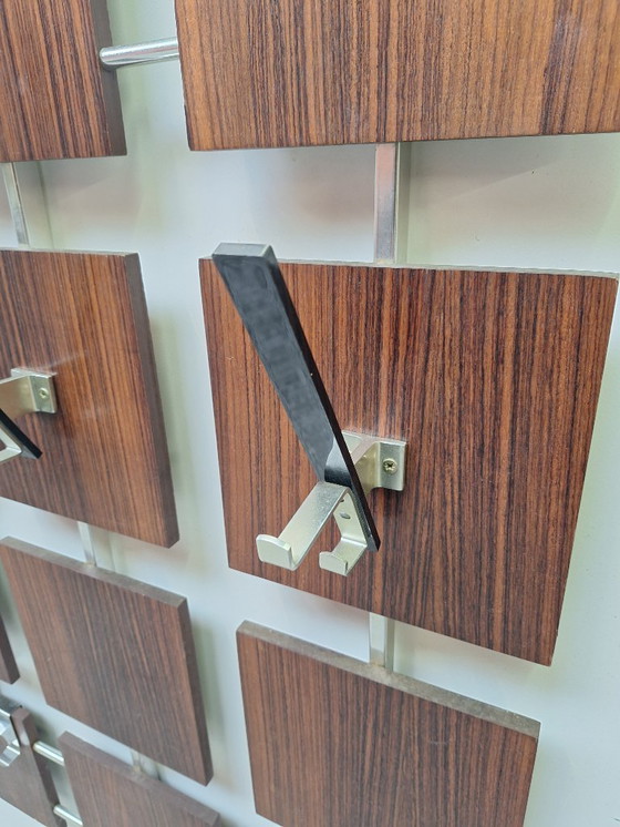 Image 1 of Porte-manteau mural des années 1960