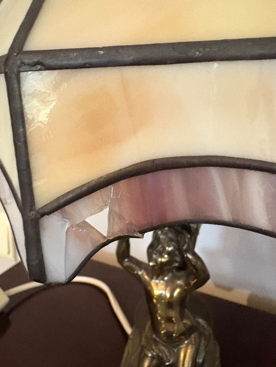 Image 1 of Lampada da tavolo in stile Tiffany