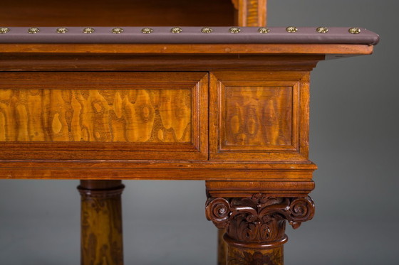 Image 1 of Wilhelmine Sekretär in Nussbaum & Edelholzfurnier mit Lederplatte