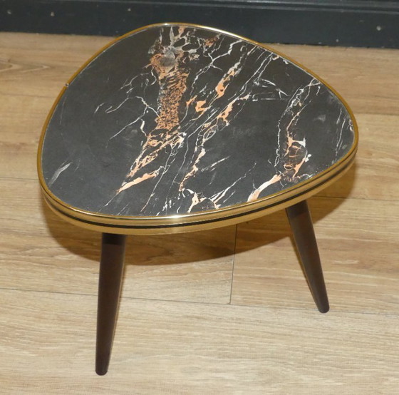 Image 1 of Original 50s 60s flower stool formica gray rose marbled Ø29 H28.5 mini kidney-shaped table vintage retro flower stool plant stan