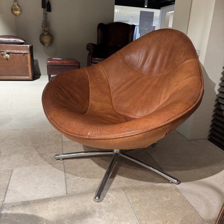 Image 1 of LABEL vandenberg Hidde armchair