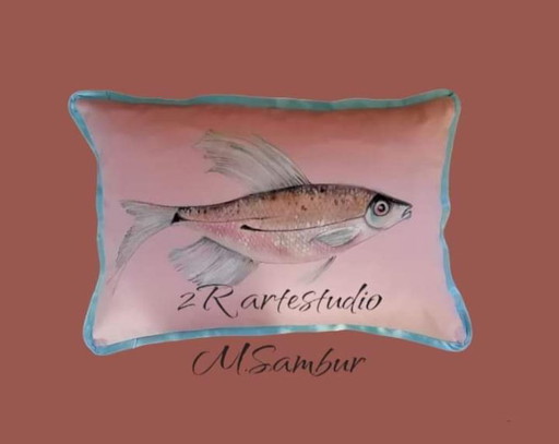 Dekorative Kissenbezüge aus der Kollektion BIRDS. Handbemalt.