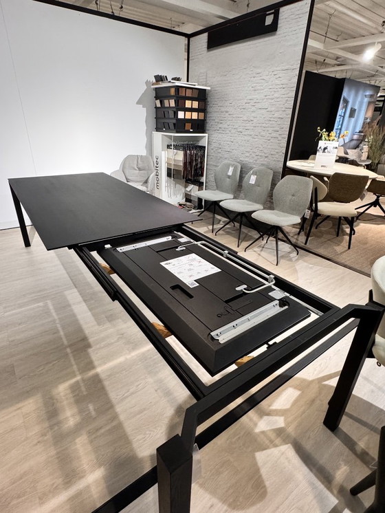 Image 1 of extendable Float table from Mobitec