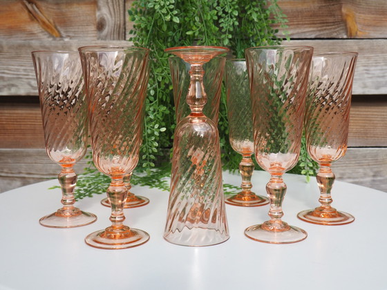 Vintage Arcoroc / Luminarc Rosaline Pink Swirl Champagneglazen – Set van 8 (Frankrijk) – Glazen & Karaffen (photo 8 of 15)