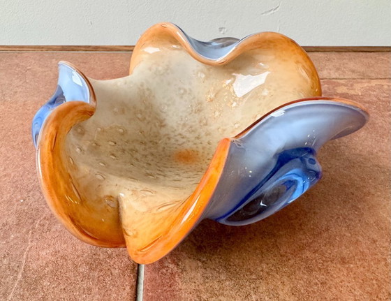 Image 1 of Ciotola in vetro blu vintage