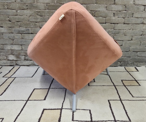 Image 1 of Vintage "Escapade" triangular armchair, cocoon design from the 70s