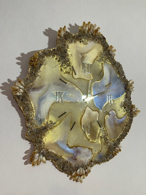 Horloge murale de luxe en résine époxy