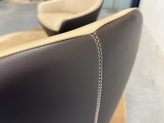 Image 1 of 2 Fauteuils Pivotants Leolux Cantate en Cuir Ceras