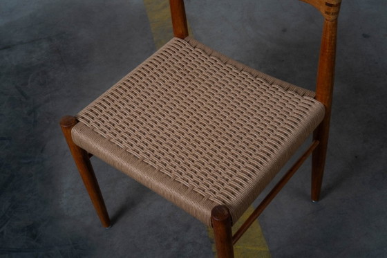 Image 1 of H.W. Klein - Bramin eetkamerstoelen