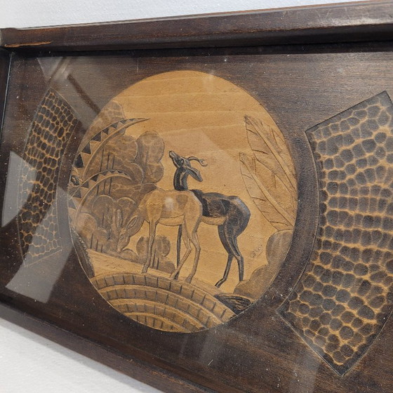 Image 1 of Tablett mit Antilopenschnitzerei, Holz, Art Deco, ps XX - Frankreich