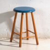Taburete de madera antiguo con asiento redondo – Europa Central, circa 1950 – Rustic (photo 9 of 40)