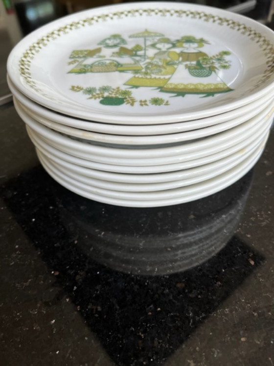 Beautiful 129-piece Figgjo Flint "Market" Crockery, Turi Design, Porcelain, Multi Color (photo 13 of 22)