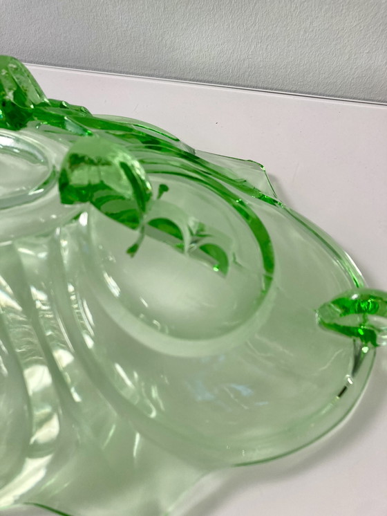 Image 1 of Grüne Art-Deco-Schale (1935), Modell Irene von Walther & Sohne