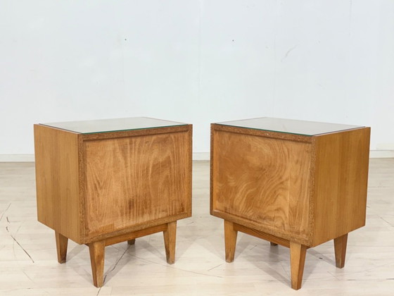 Image 1 of 2x Zeer mooie vintage nachtkastjes, bijzettafels, nachtkastjes Hellerau