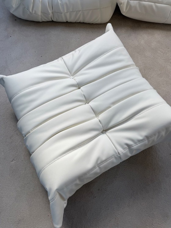 Ligne Roset Togo Stamskin Blanc, Canapés 3 places, Autre (photo 2 sur 9)