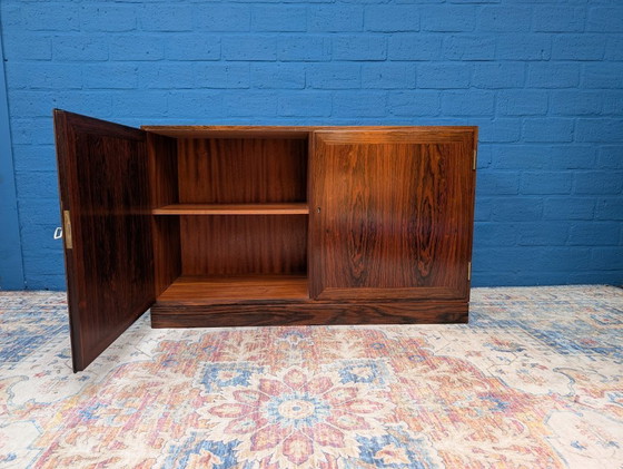 Image 1 of Buffet vintage en palissandre, Kai Winding pour P. Jeppesen Mobelfabrik, années 1960