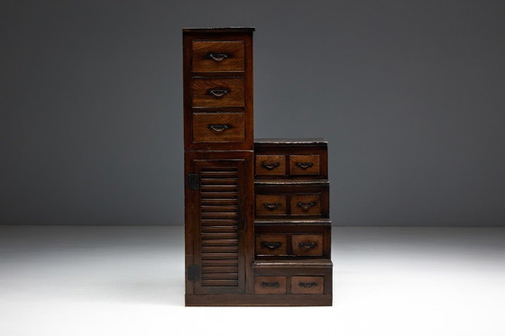 Image 1 of Kaidan Tansu Japanse trapkist, Japan, 19e eeuw