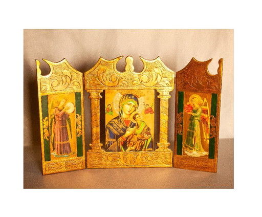 Religious triptych of carved wood and gold leaf. Painting with Virgin and Child. Folding picture with illustration.