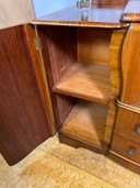  Art Deco Vintage wortelnoten Cocktail Bar Dressoir van Beautility 1930-1940