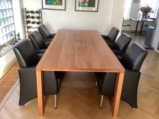 6 Beautiful Leather Chairs Perida