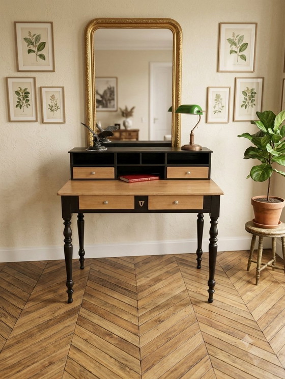Image 1 of Scrivania vintage restaurata – Legno naturale e nero