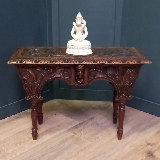 Image 1 of Banco con somier del siglo XIX