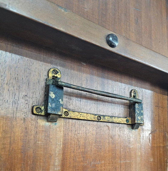 Ovaler viktorianischer Klapptisch
Frühstückstisch / 1840er Jahre – Esstische (photo 22 of 22)