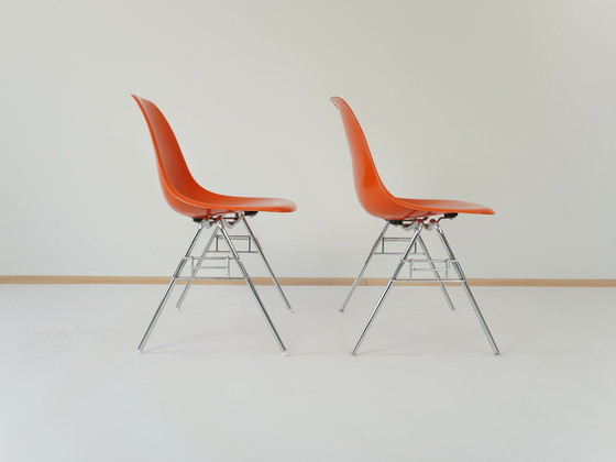 Image 1 of Charles Eames Herman Miller Chairs Vintage 1960s